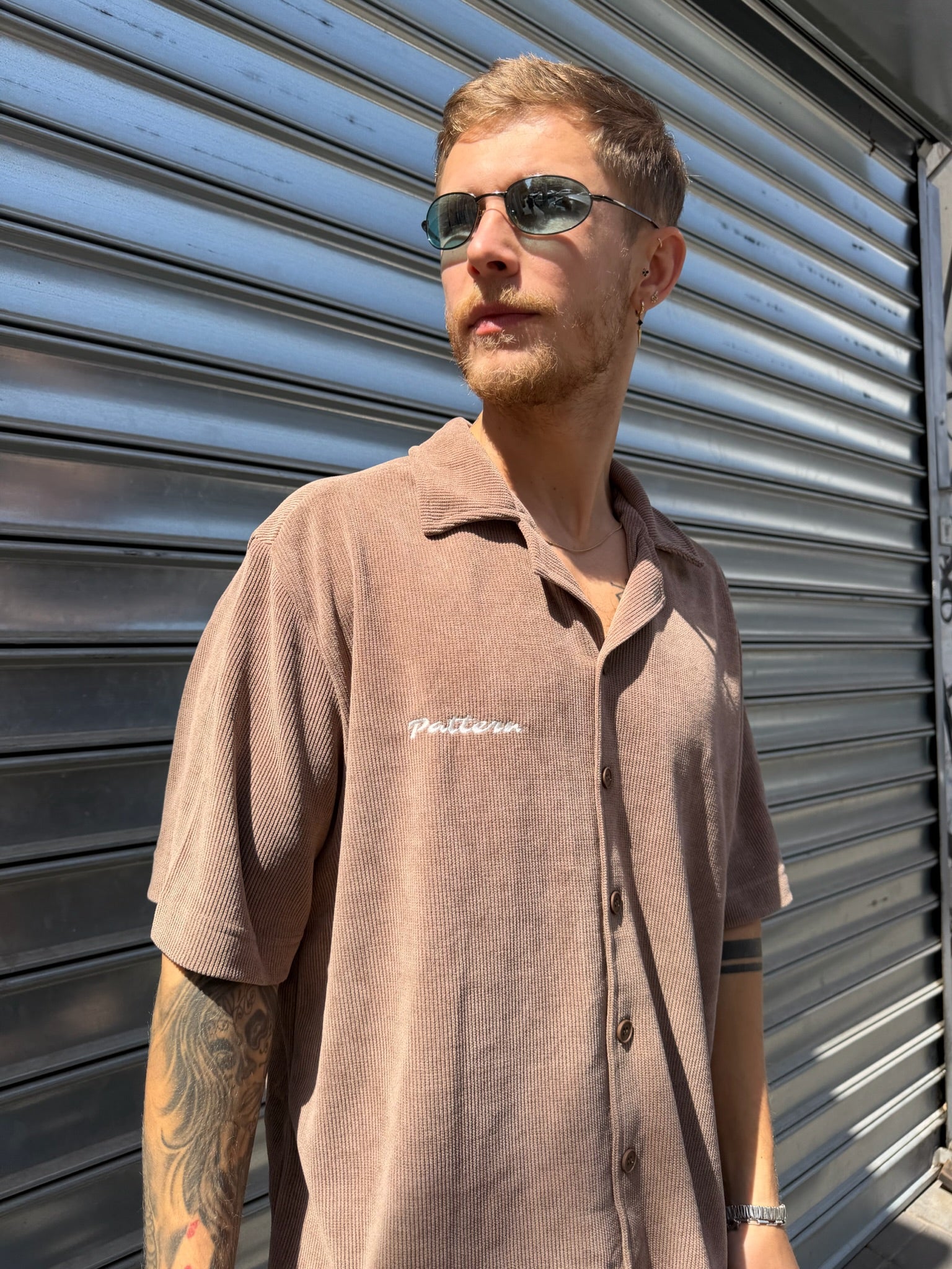 OVERSIZED BUTTONED SHIRT