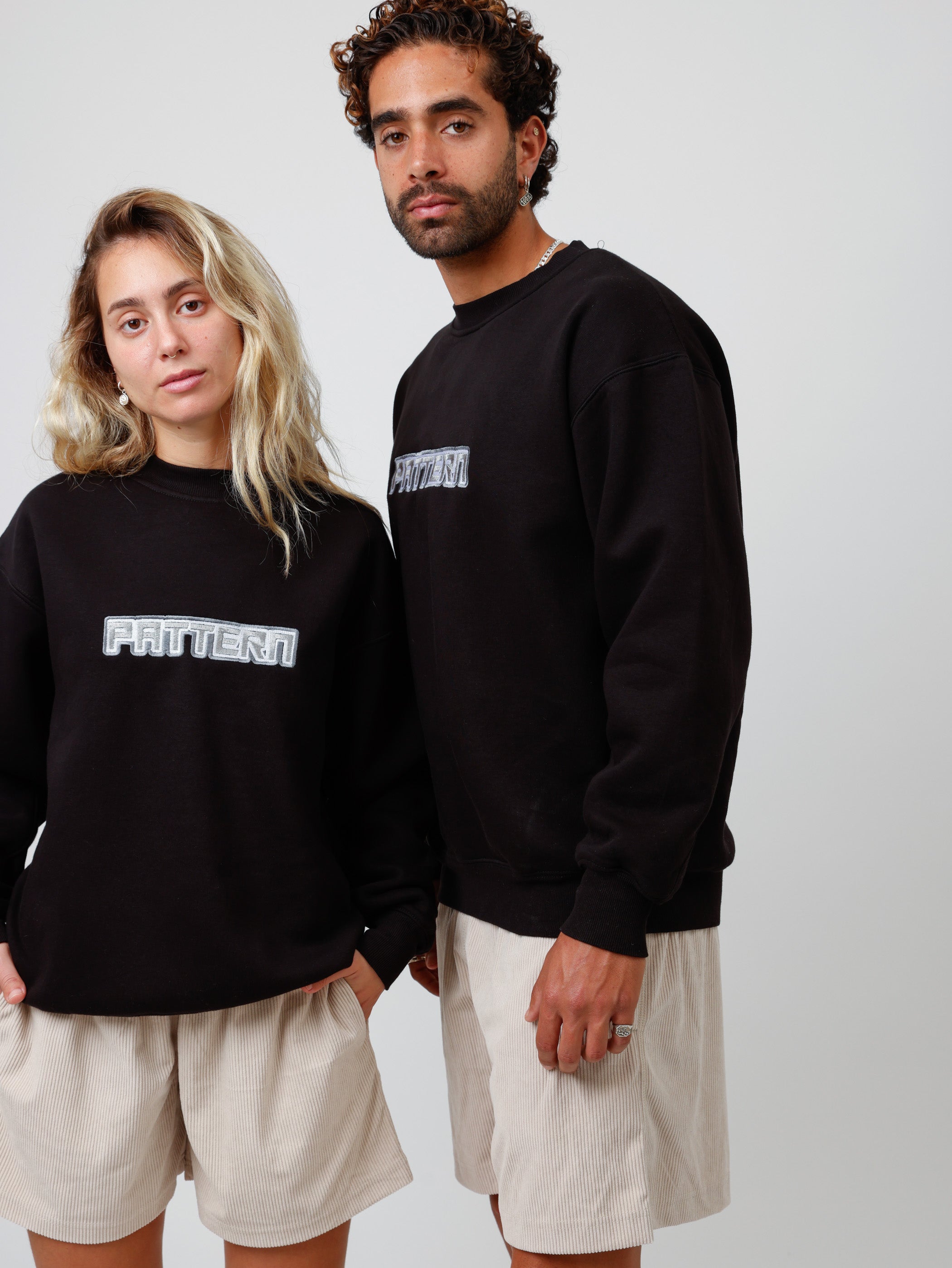 3-Colored Embroidery Crewneck