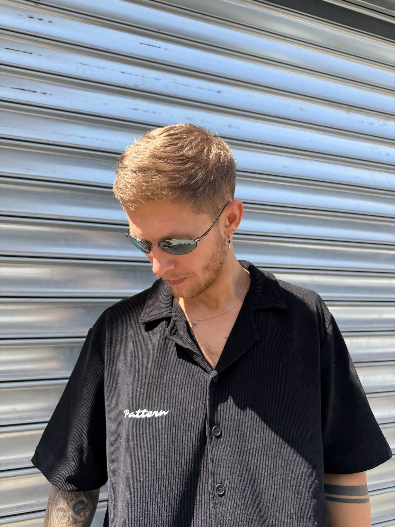 OVERSIZED BUTTONED SHIRT