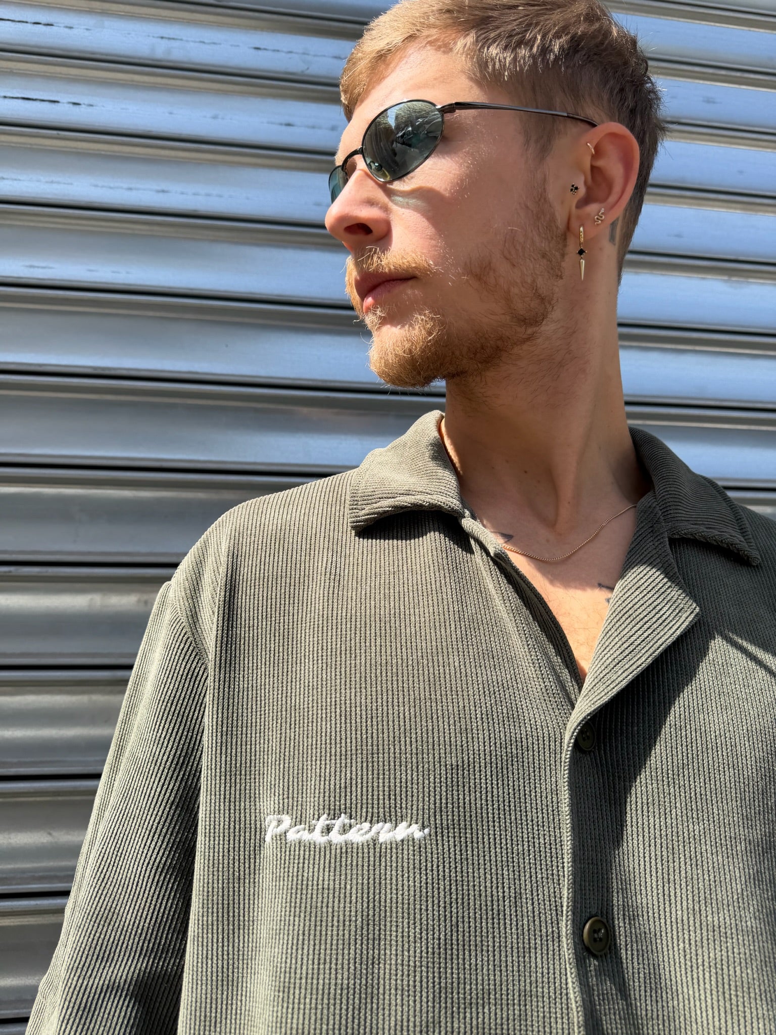OVERSIZED BUTTONED SHIRT