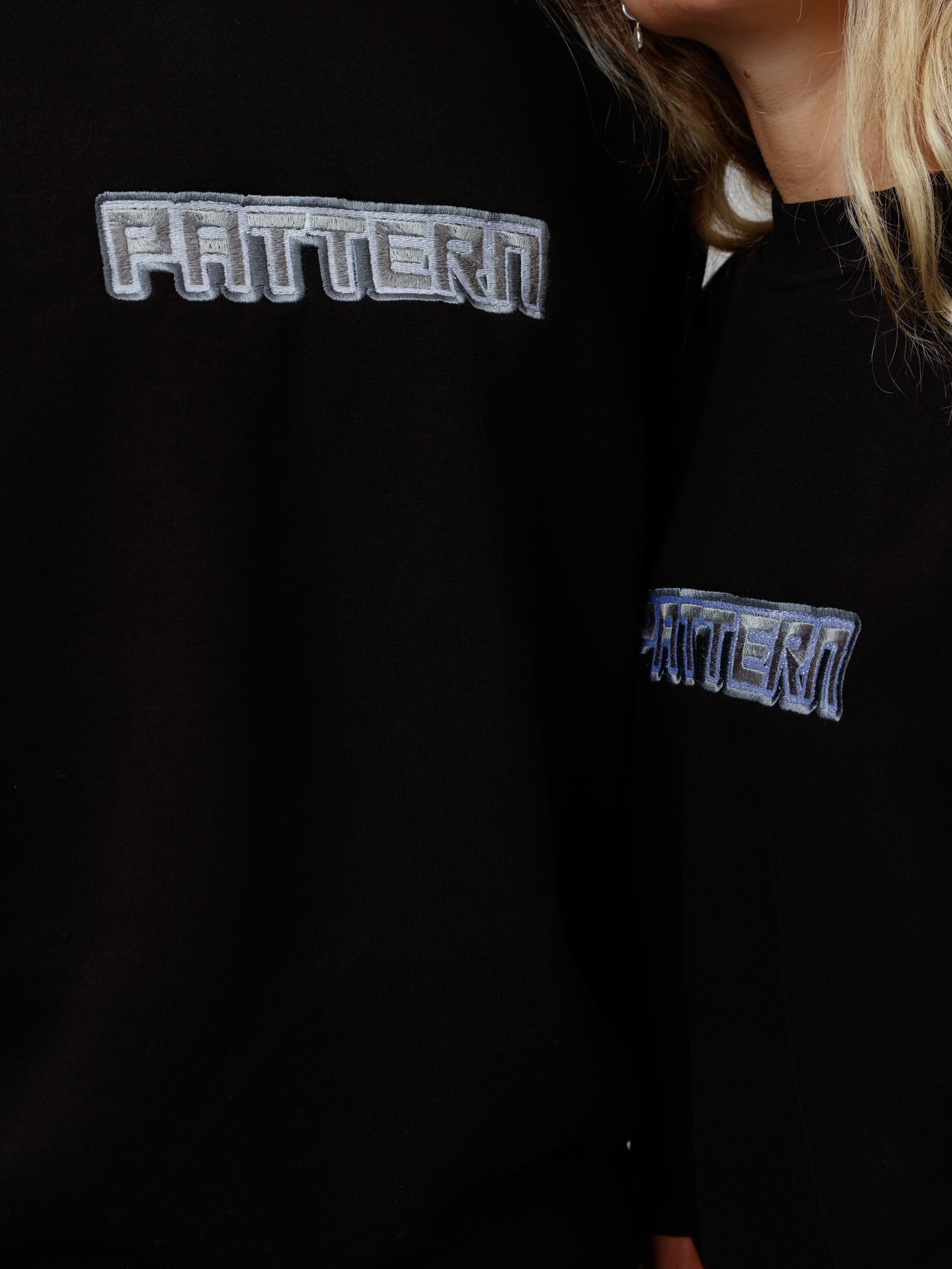 3-Colored Embroidery Crewneck