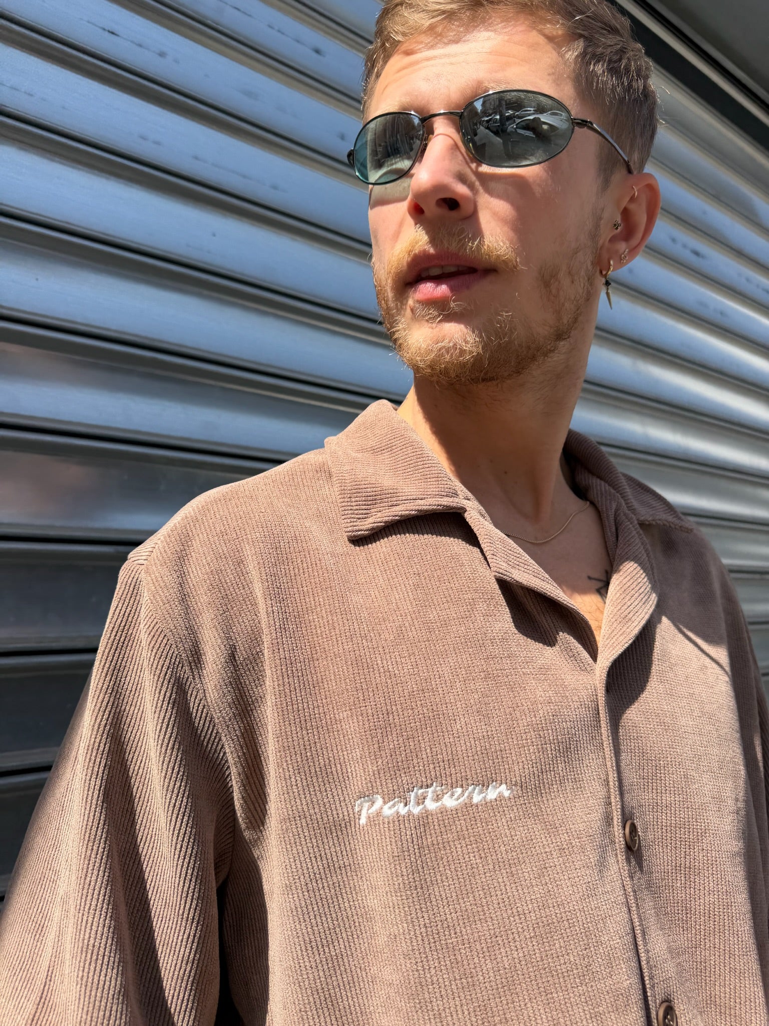 OVERSIZED BUTTONED SHIRT