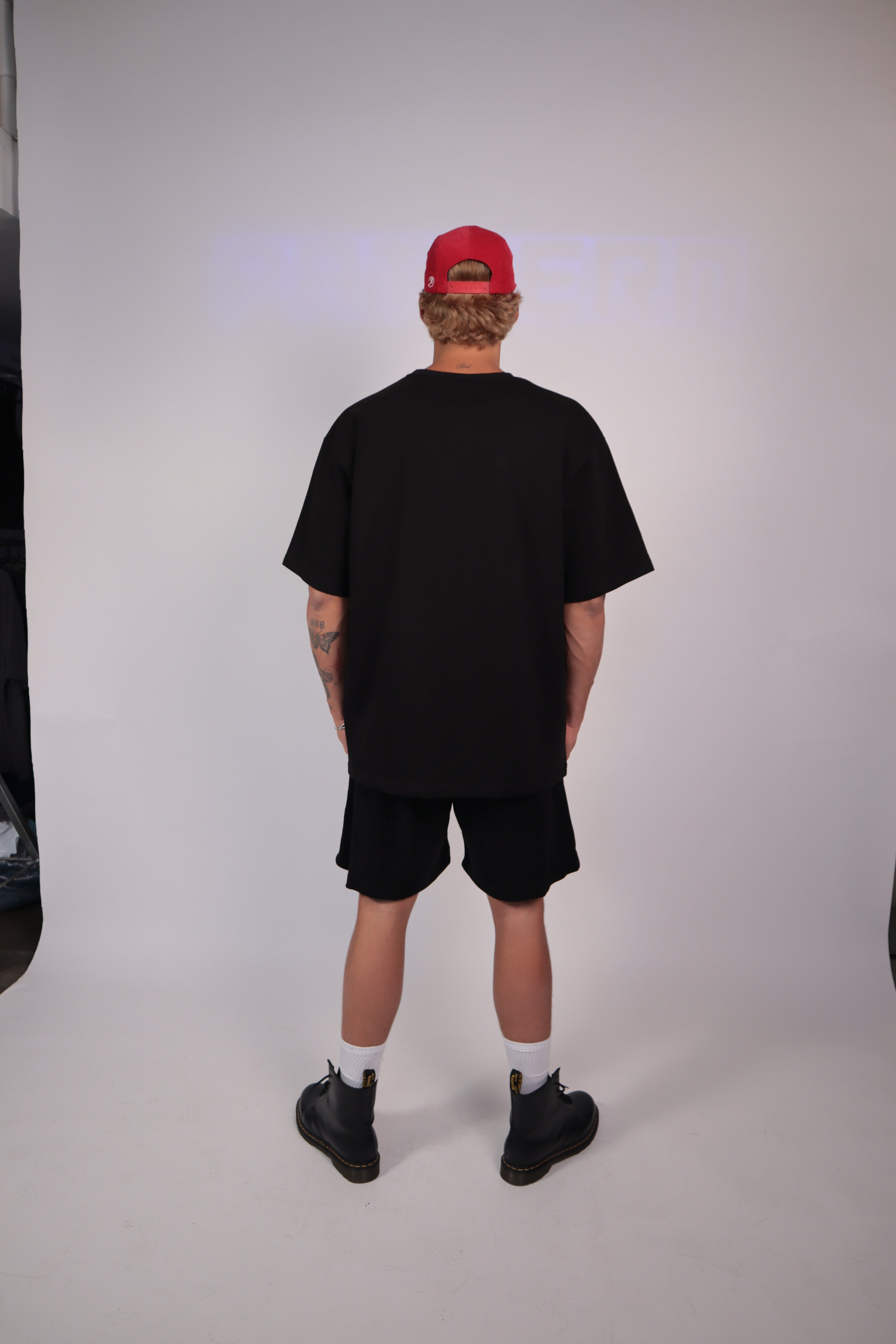 D T-shirt