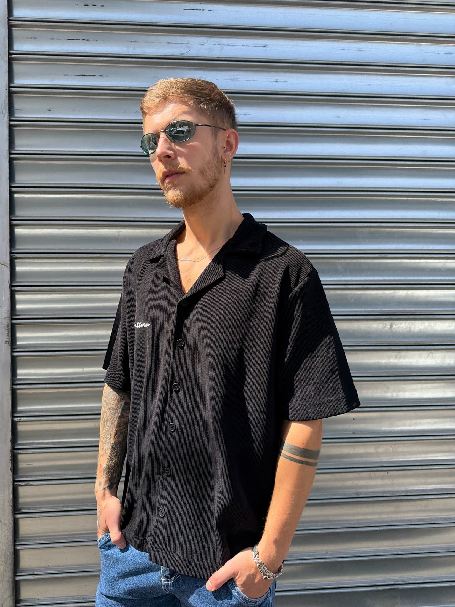 OVERSIZED BUTTONED SHIRT