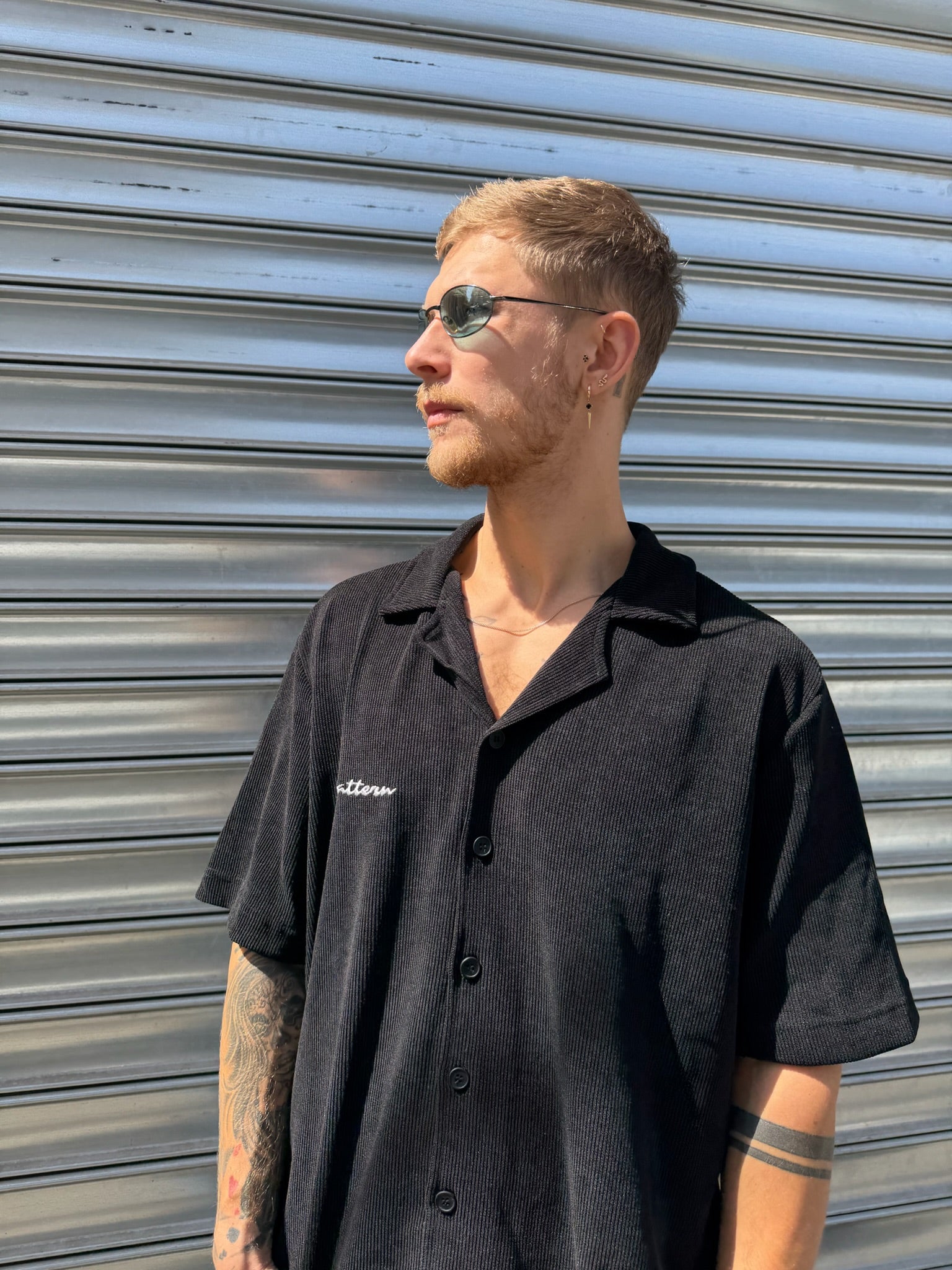 OVERSIZED BUTTONED SHIRT